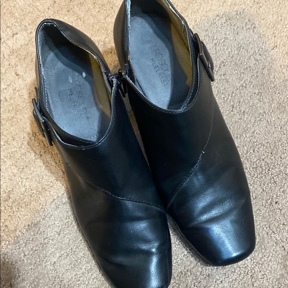 AEROSOLES Black 8.5M Booties Fall Academia Office